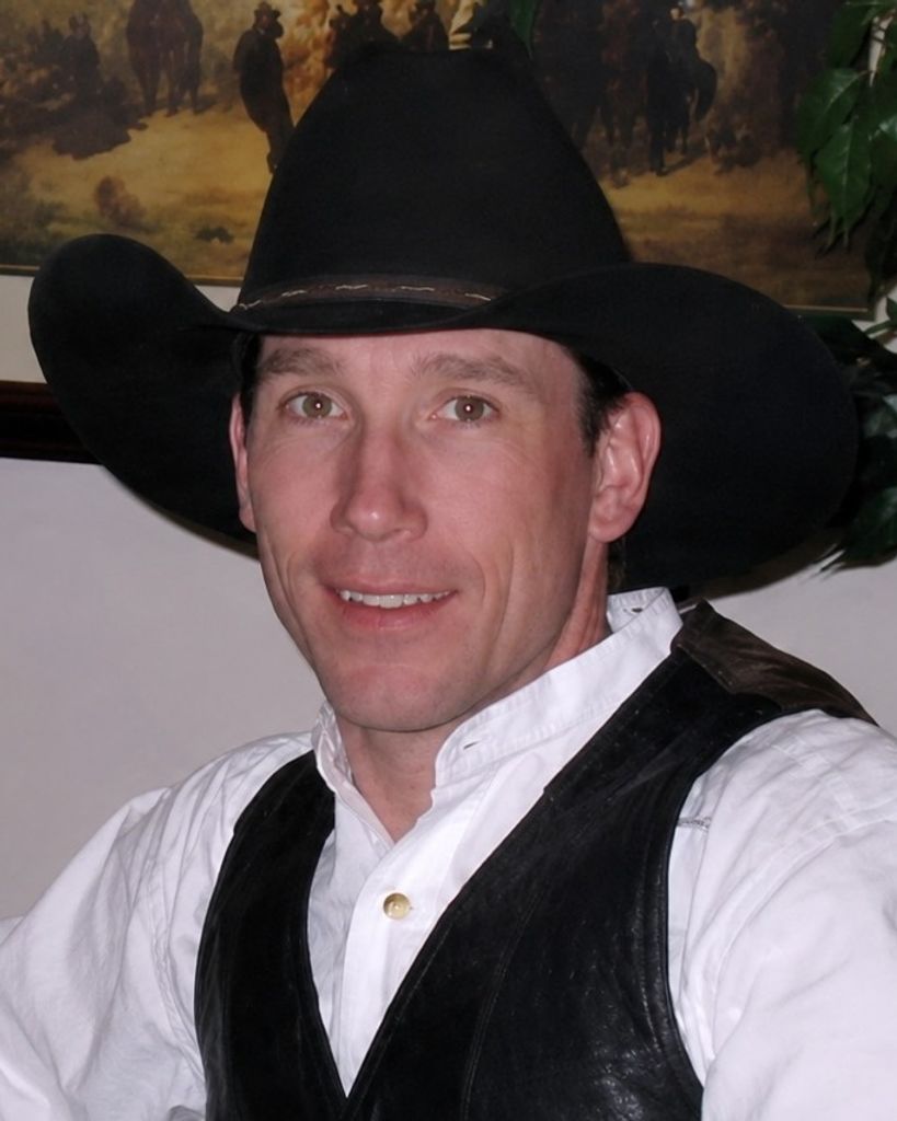 Raul Brown Profile Photo