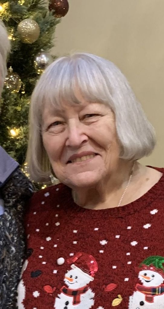 Carolyn Burkett Hodgson Profile Photo