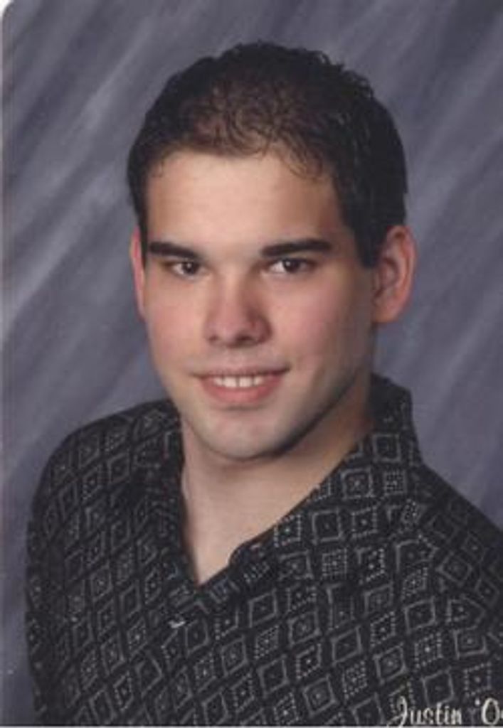 Justin Woods Profile Photo