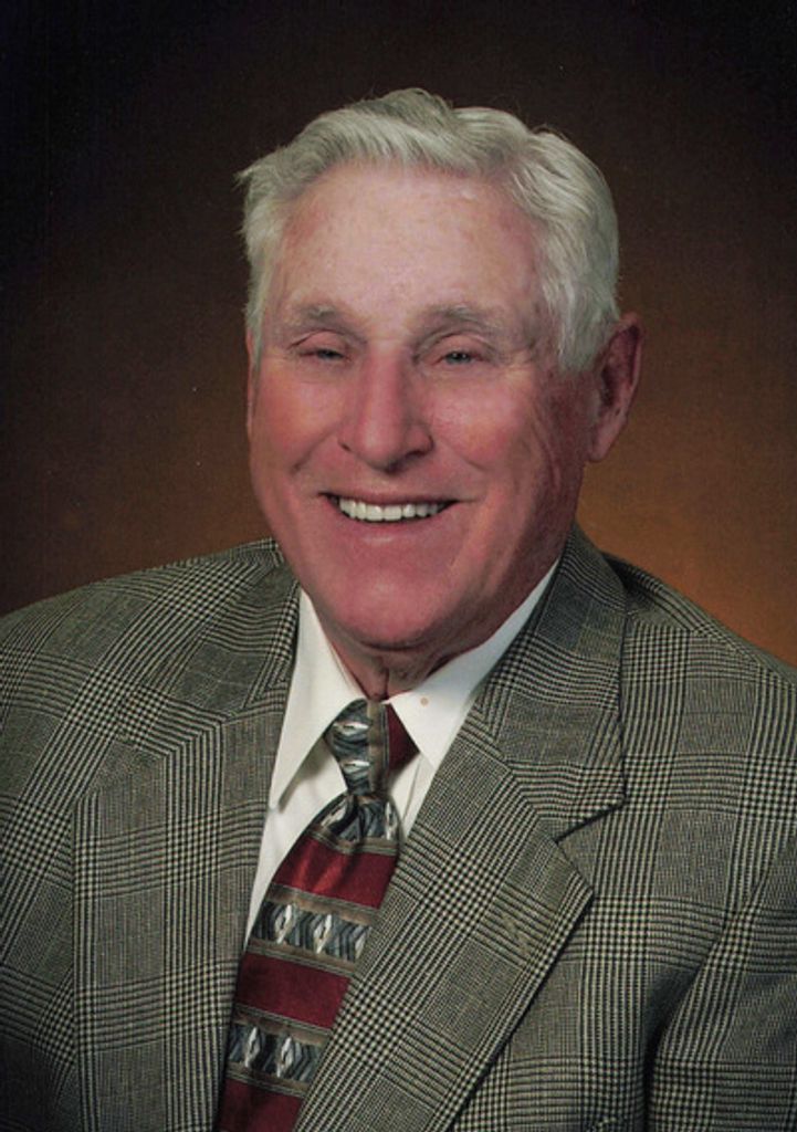 Kenneth E. Rohlfing