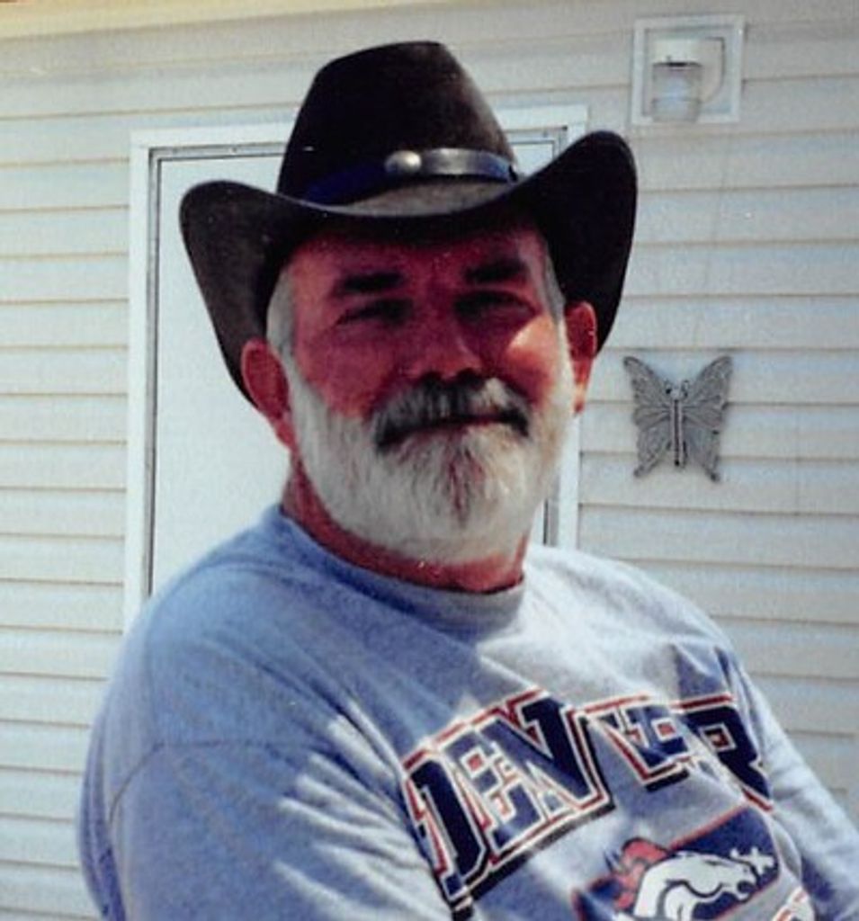 Charles Lynn Pruett Profile Photo