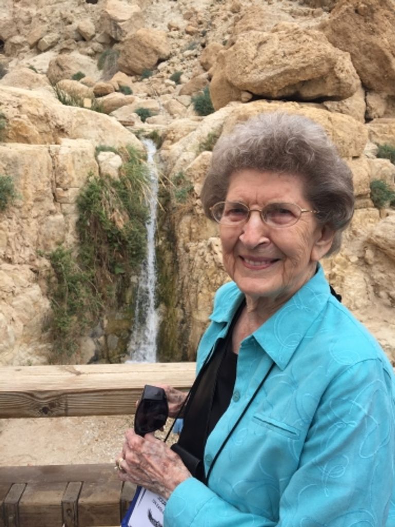 Lola Alvina Franklin Profile Photo