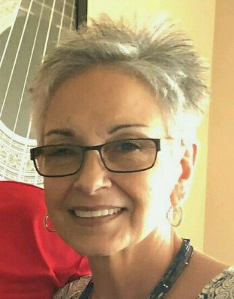 Tonya Minna