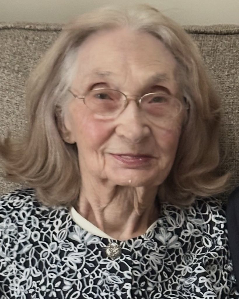 Alvira Albers Profile Photo