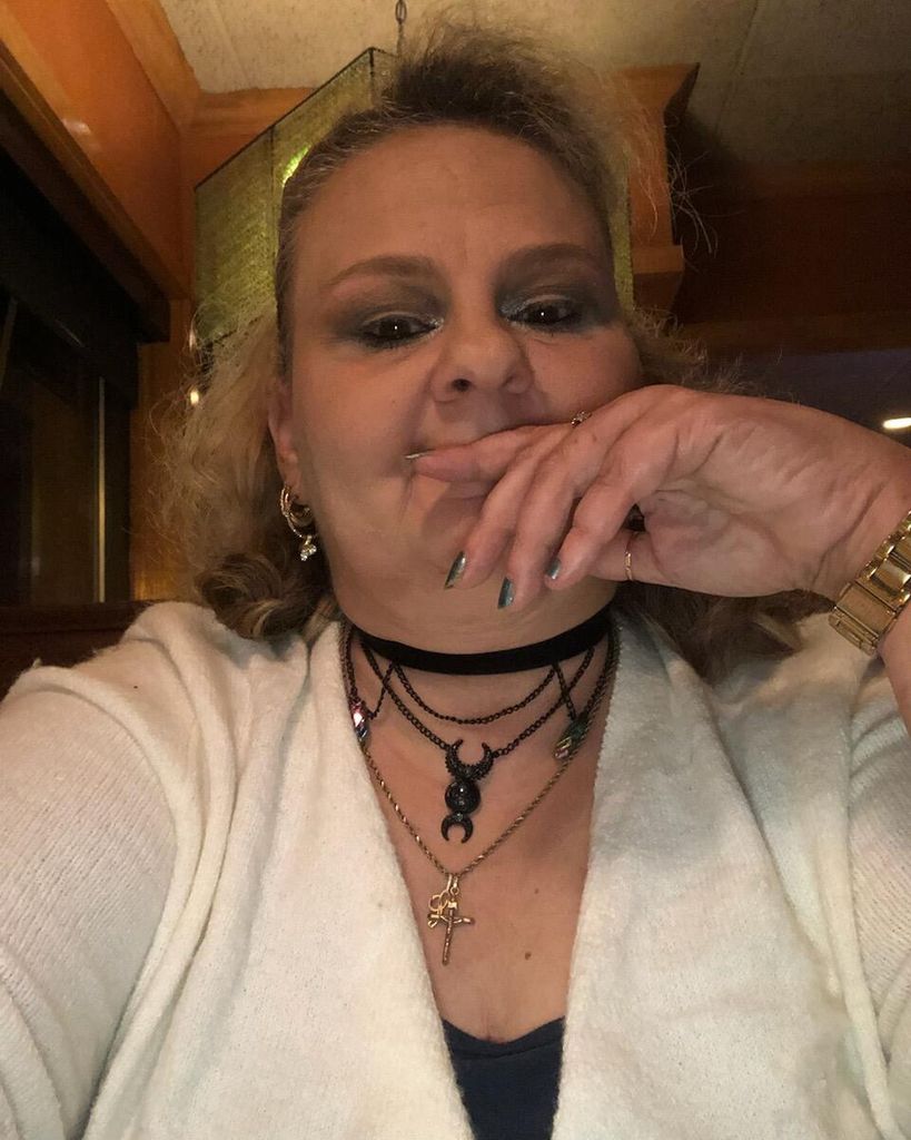 Loretta B Nunez