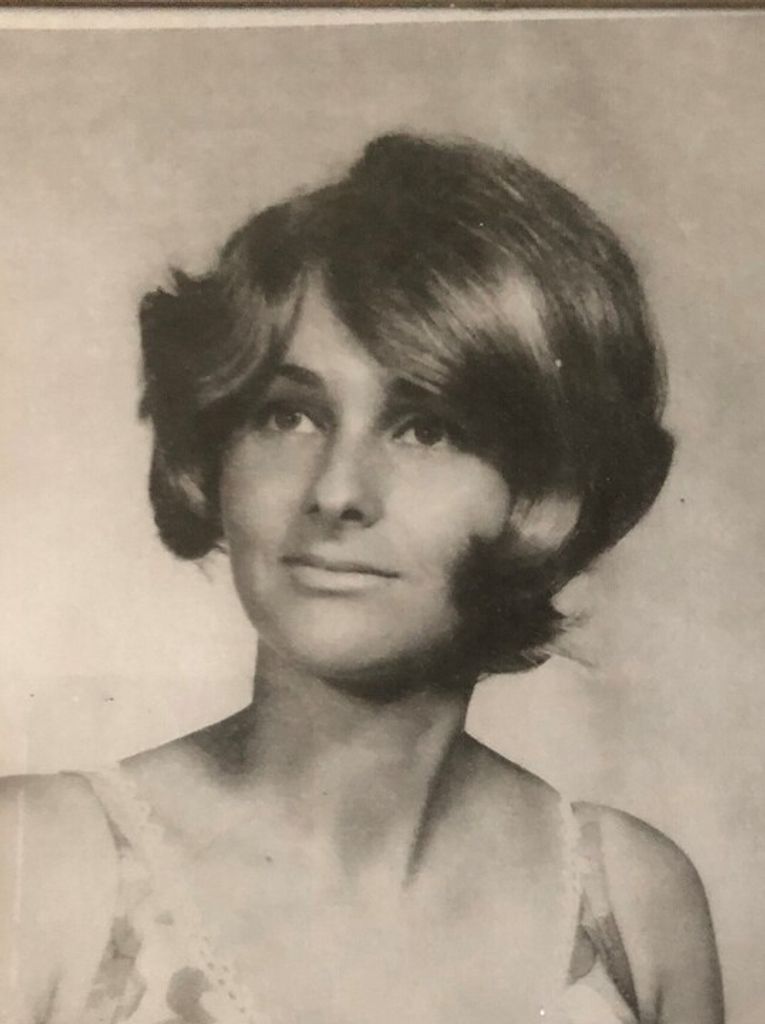 Lee Ellen Gray Profile Photo
