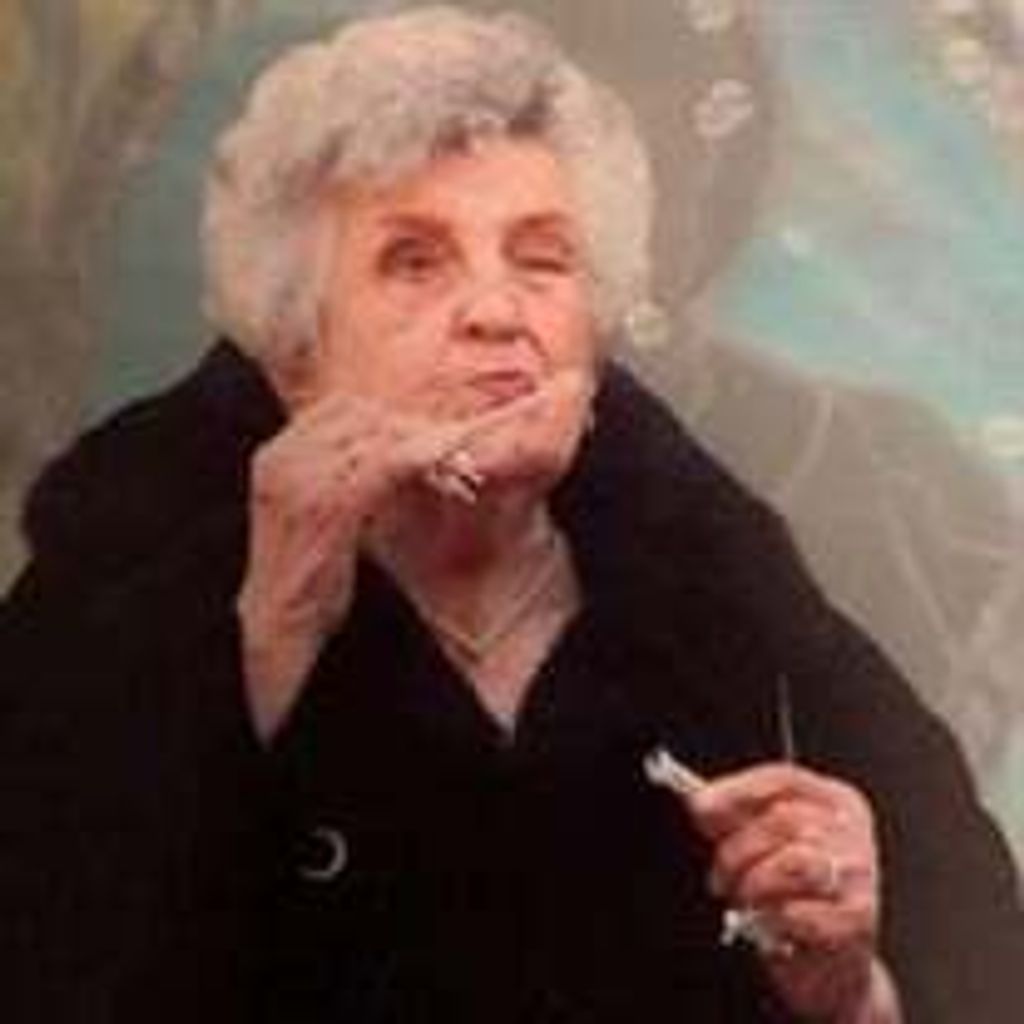 Josephine Tompos Profile Photo