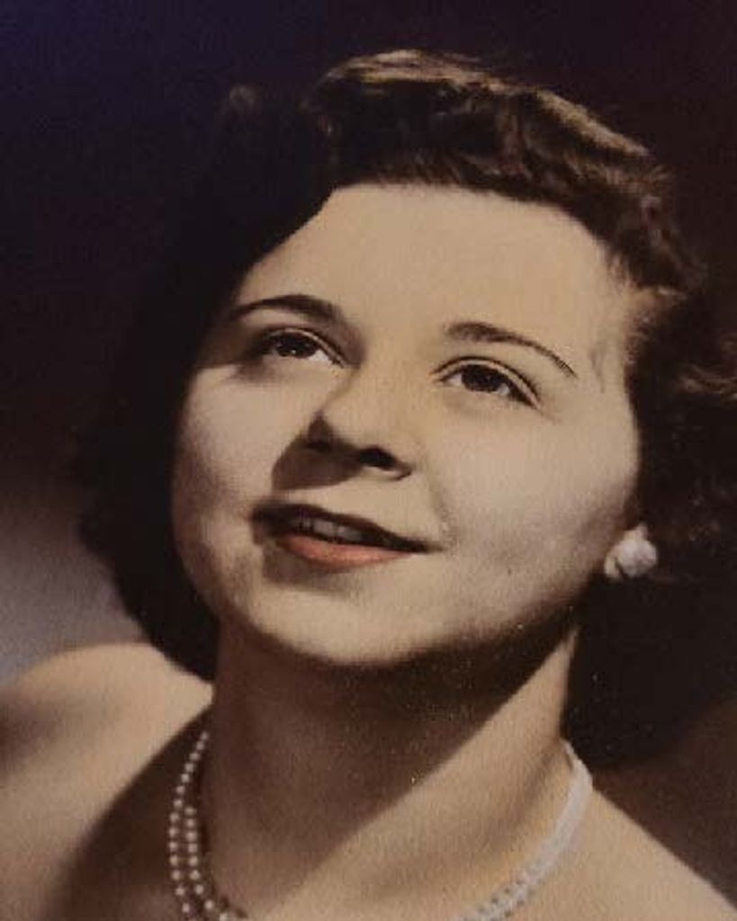 Catherine M Tomasian