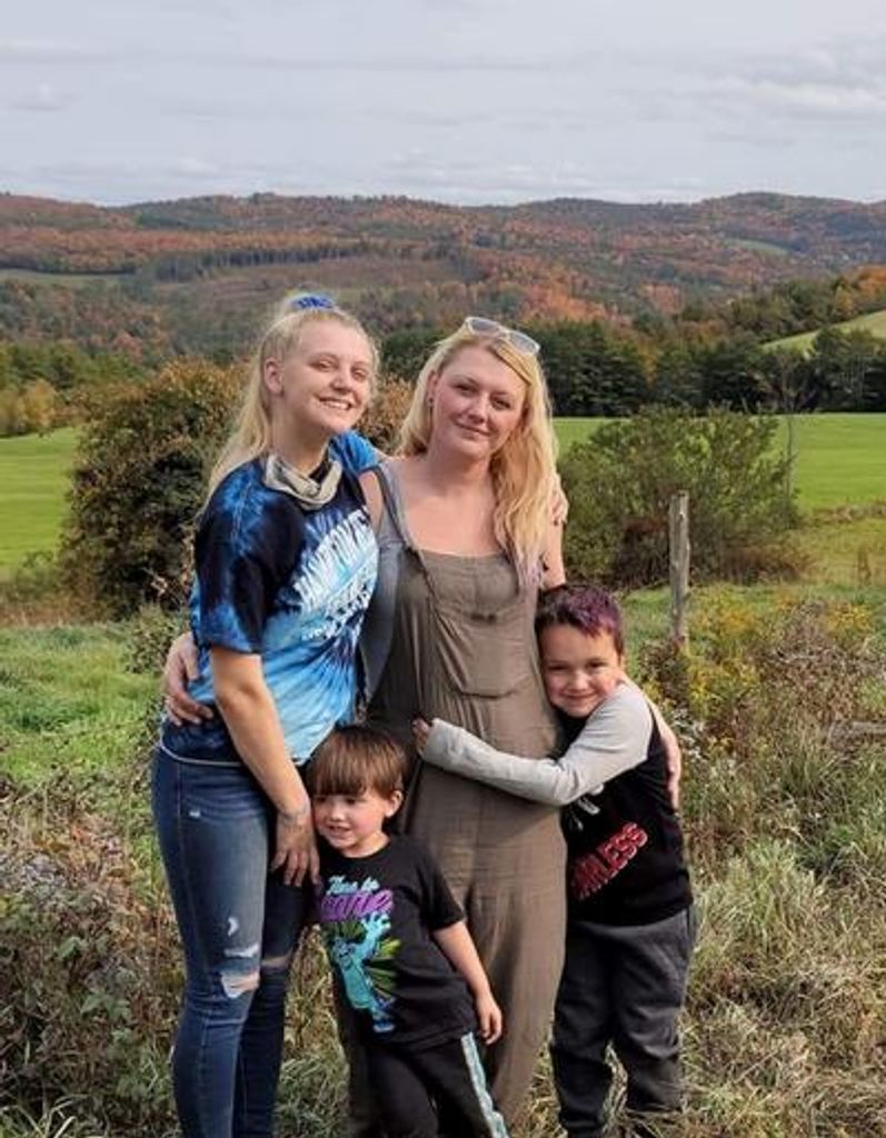 Hope Suzanne Schraer