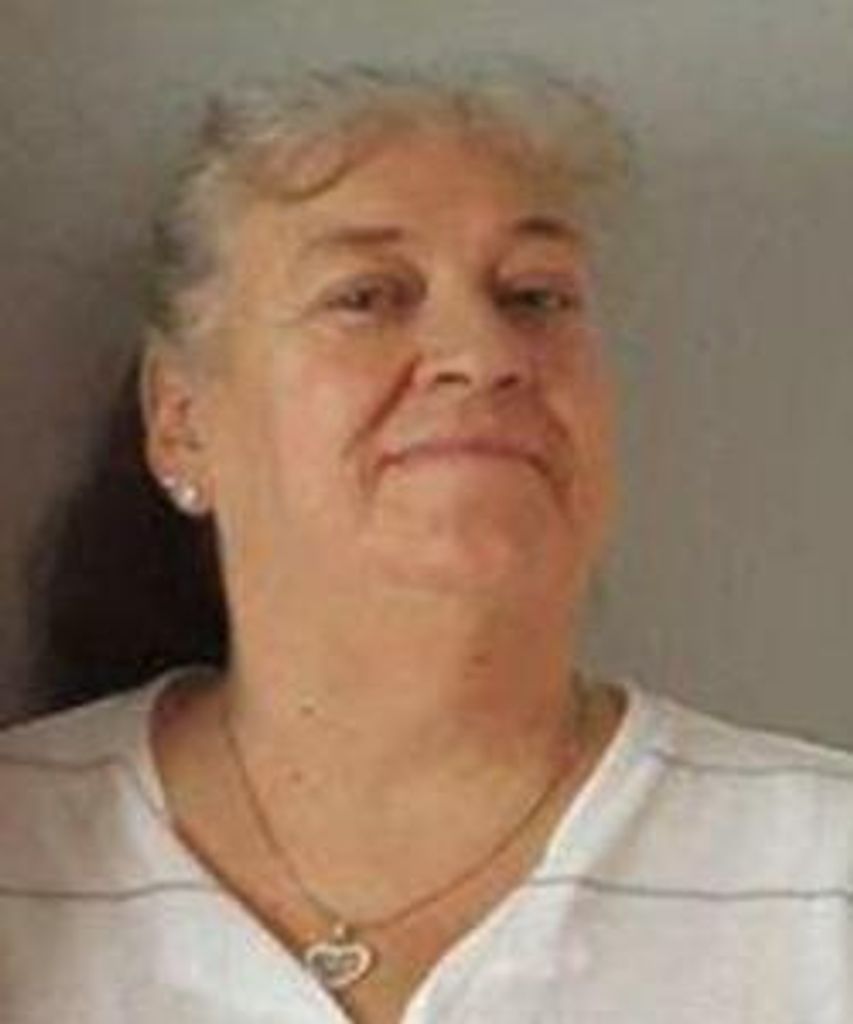 Betty Lira Profile Photo