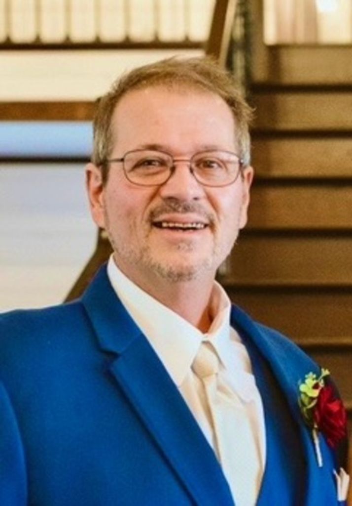 Tim Ellison Profile Photo