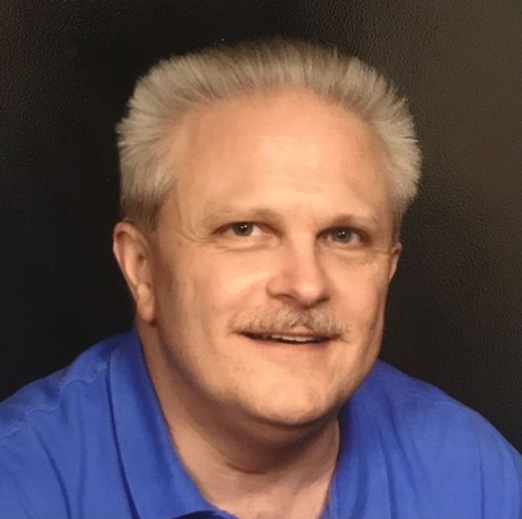 Robin Enochs Profile Photo