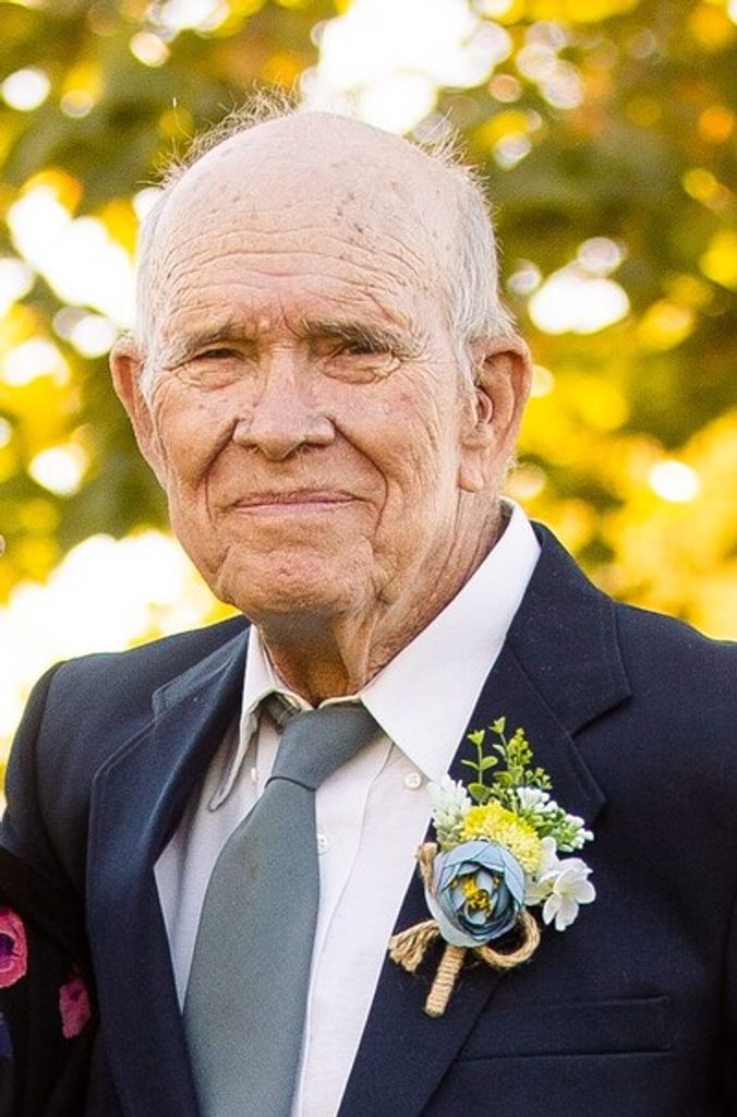 Charles Lee Messenger Profile Photo