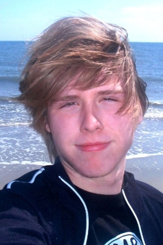 Asher River Mendonsa