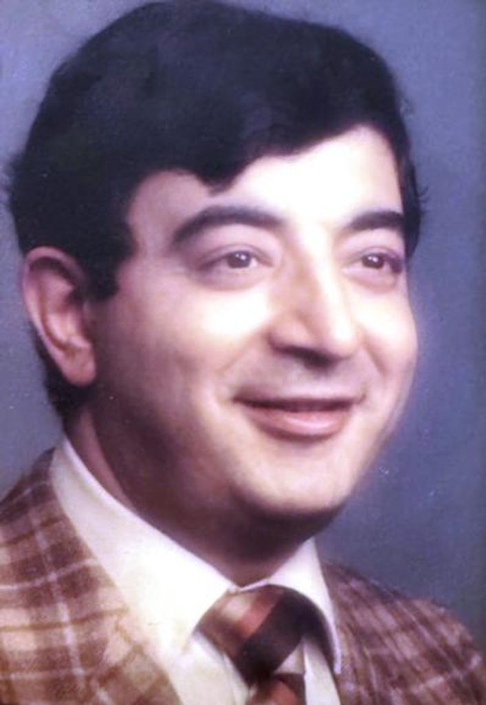 Michael Armenak Vahanian Profile Photo