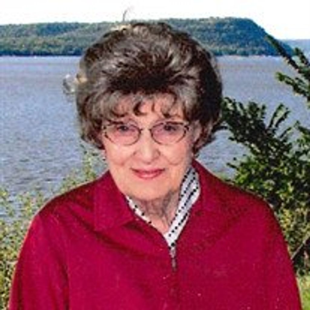 Rhoda  L Sundquist