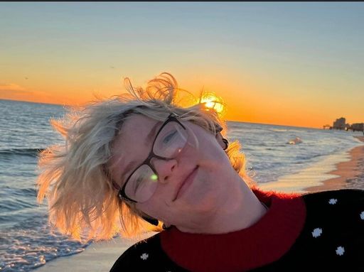 Patricia Joy Calvert photo gallery thumbnail 144 of 202