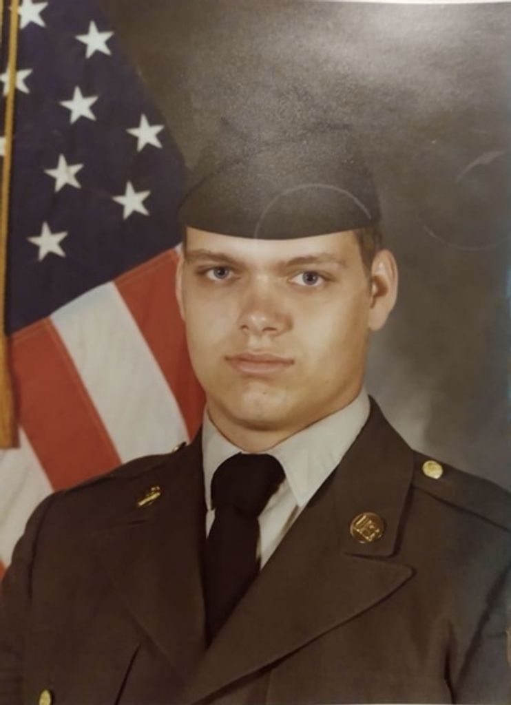 Luther Deckard Profile Photo