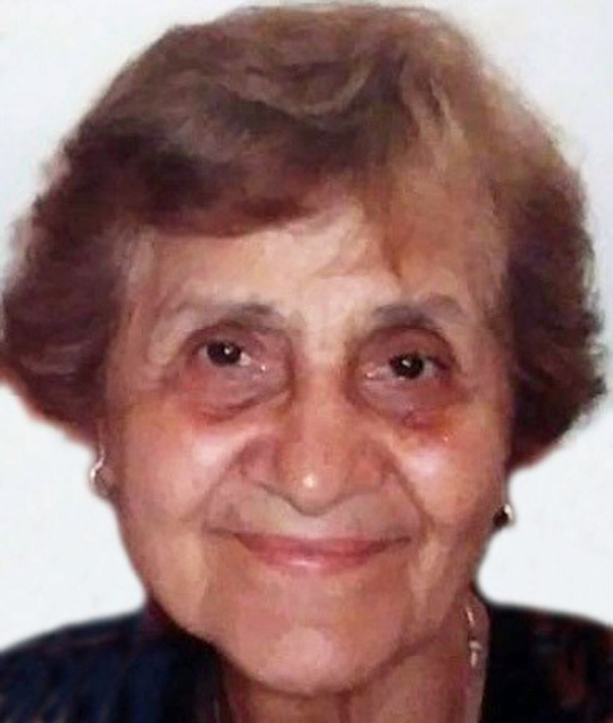 Maria Trienis Profile Photo