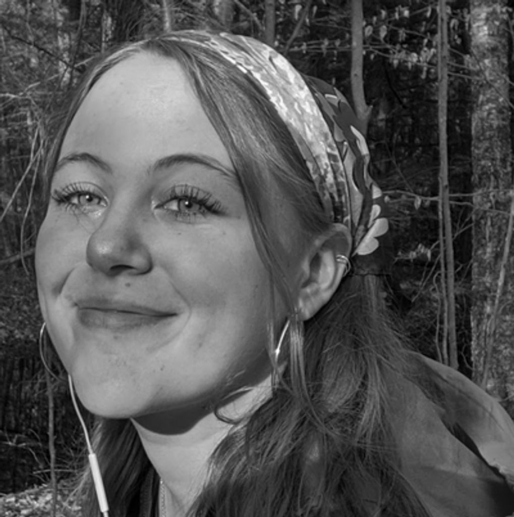 Grace "Jinglebelle" Stuart Profile Photo