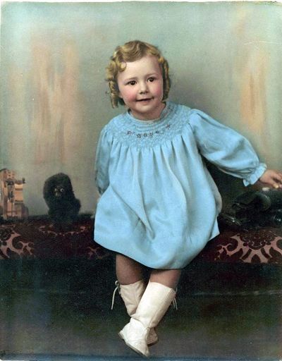Martha Ann Segars photo gallery thumbnail 38 of 122
