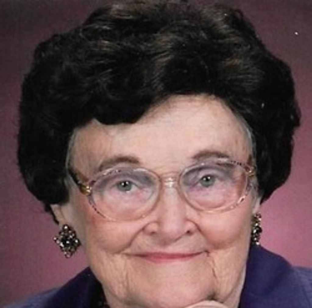 Maxine Gray