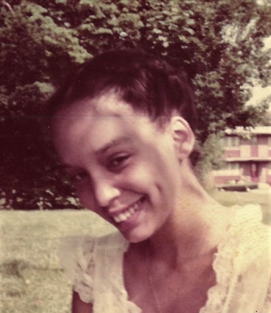 Diane Louise Monteiro Profile Photo