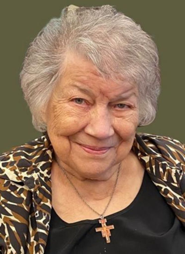 Carmen Lindberg Profile Photo