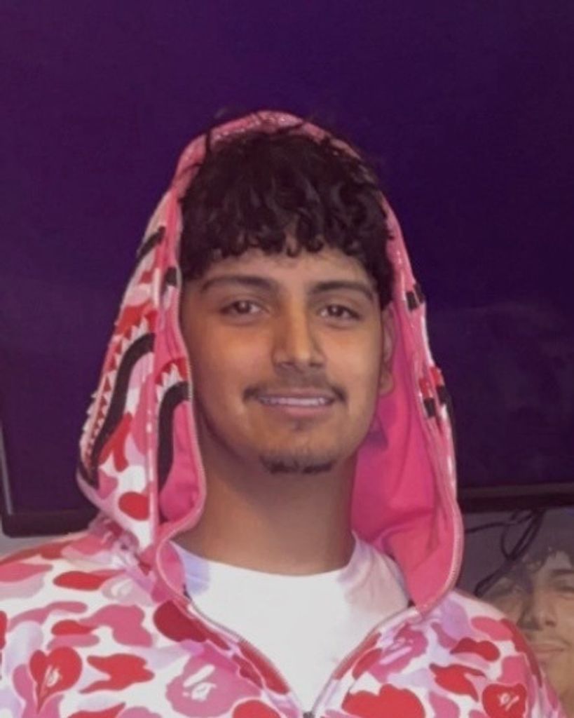 Oscar Isaiah Villa Profile Photo