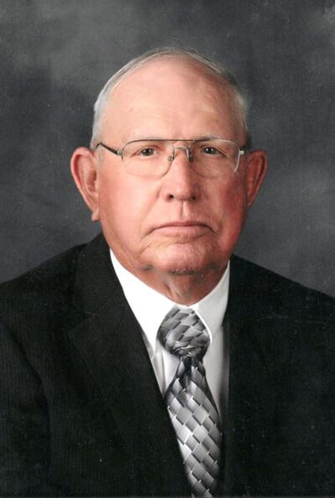 Richard Earl Squires