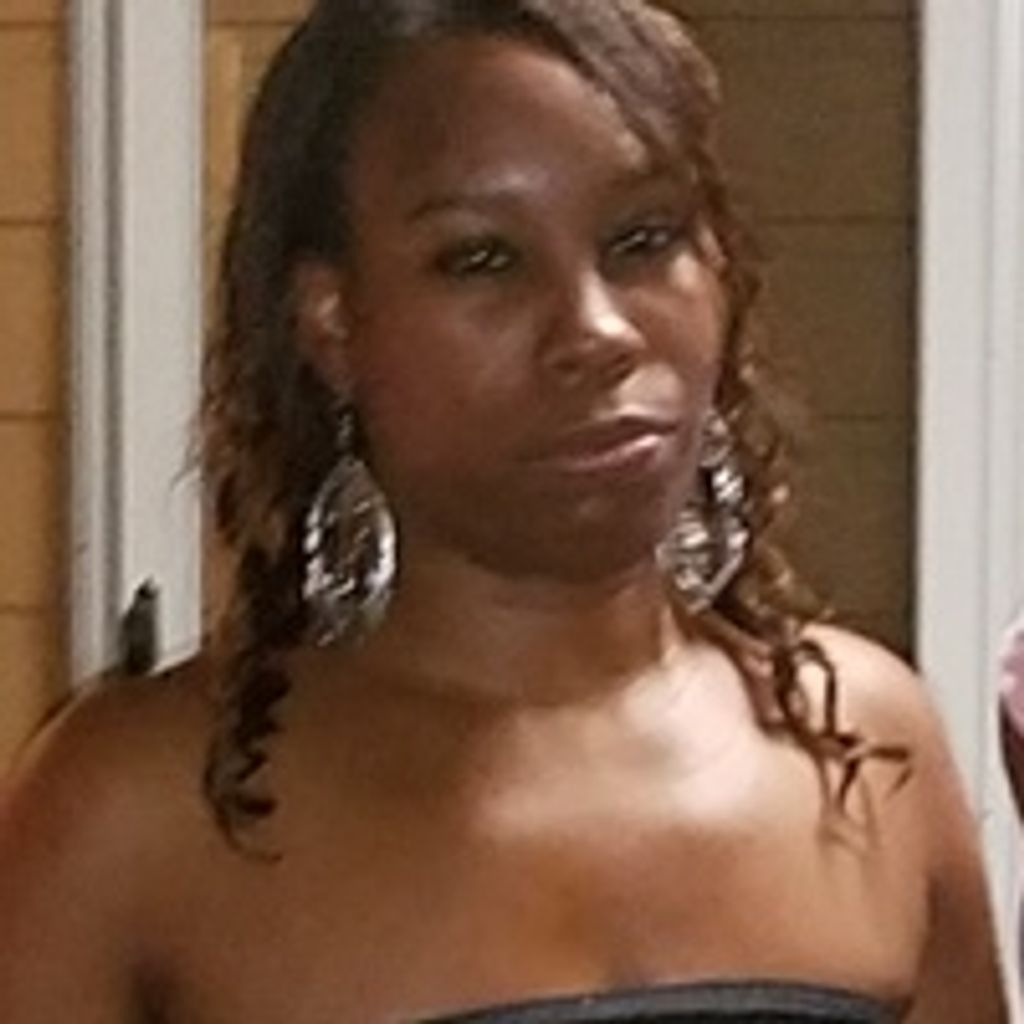 Kinderly  Denise Holmes