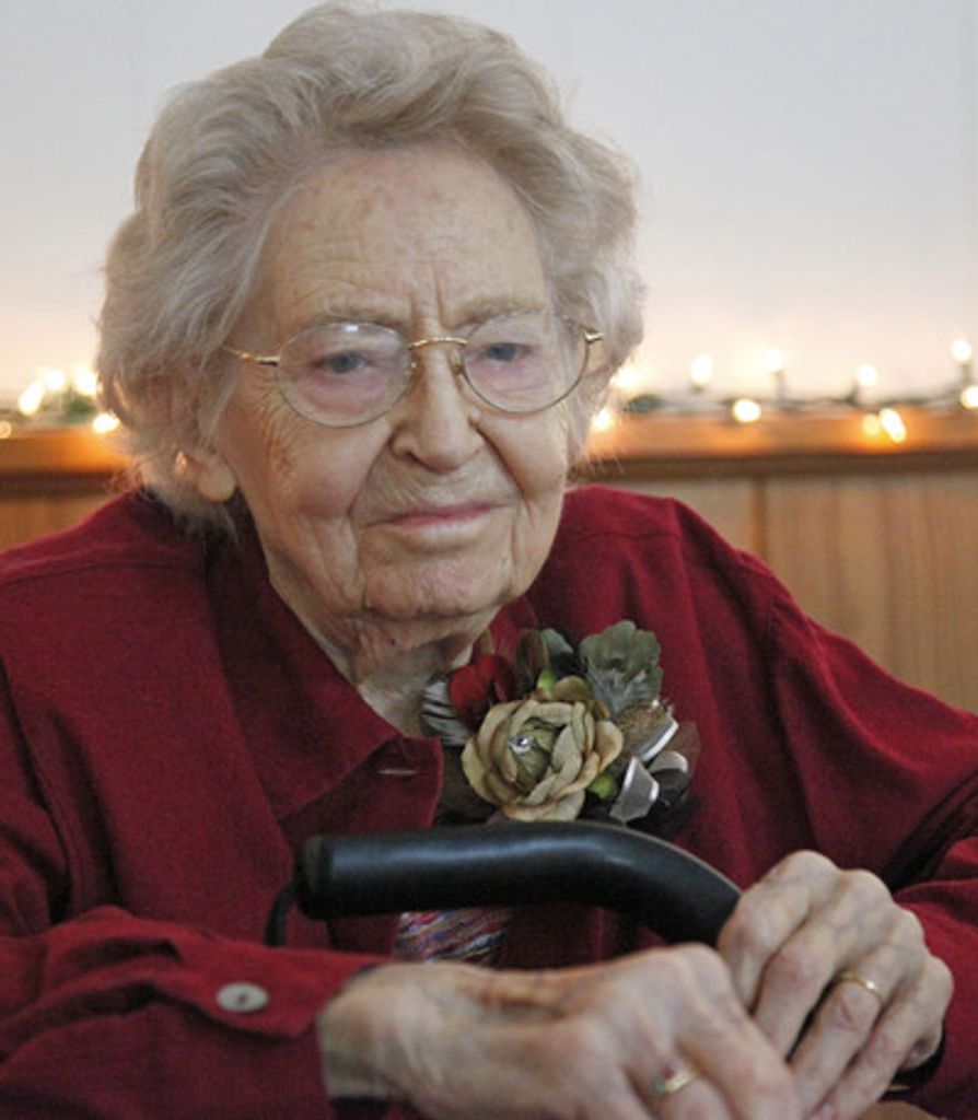 Nell Colvin Roach Profile Photo
