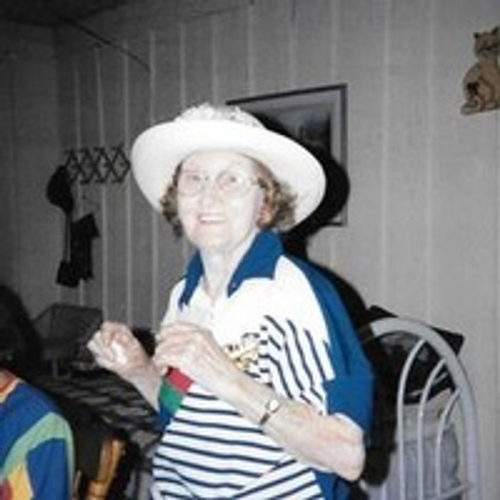 Mrs.  Catherine "Granny Cat" Leola Chamlee