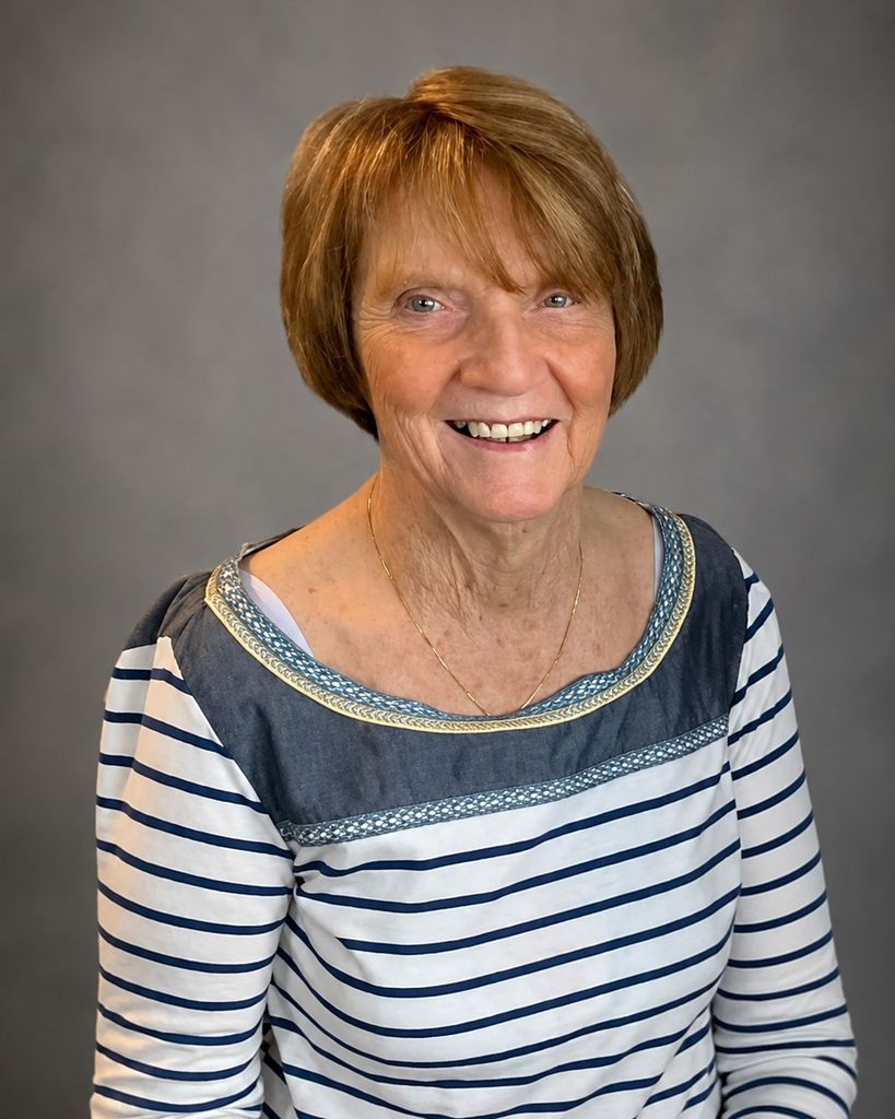 Carol Lynn McKnight Profile Photo