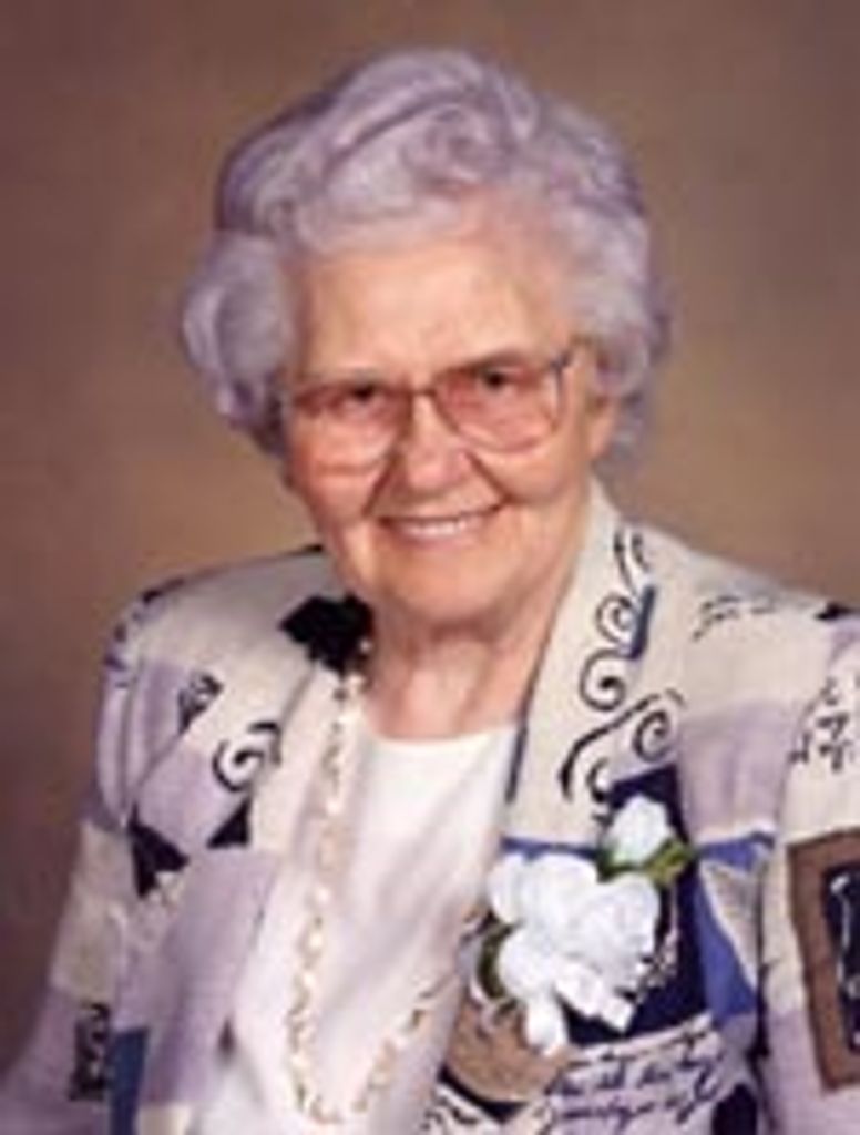 Gertrude Holecek
