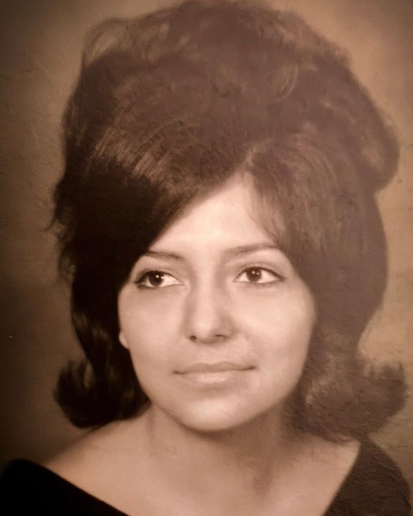 Gloria V. Bazan Profile Photo