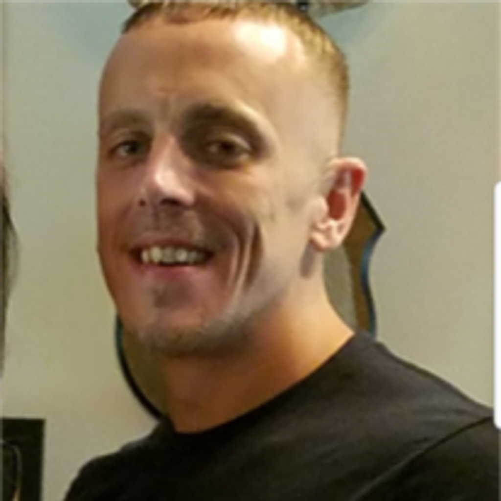 Dustin Lee Halstead