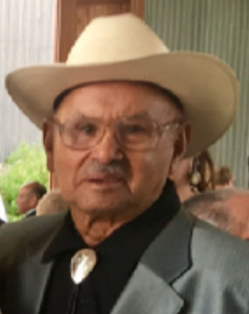 Esteban G Martinez