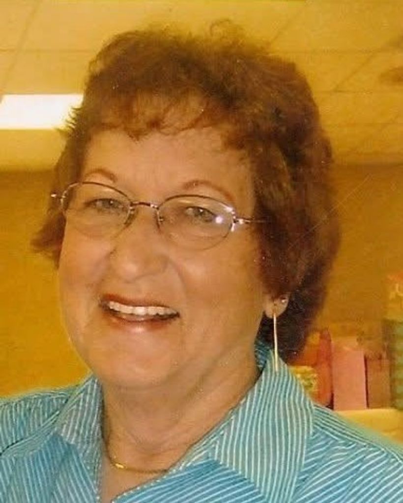 Lena Shaw Profile Photo