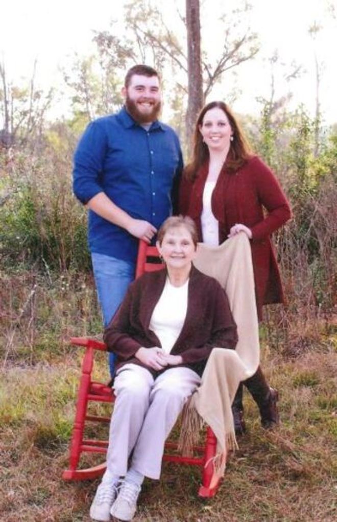 Angela Smith Howell Profile Photo