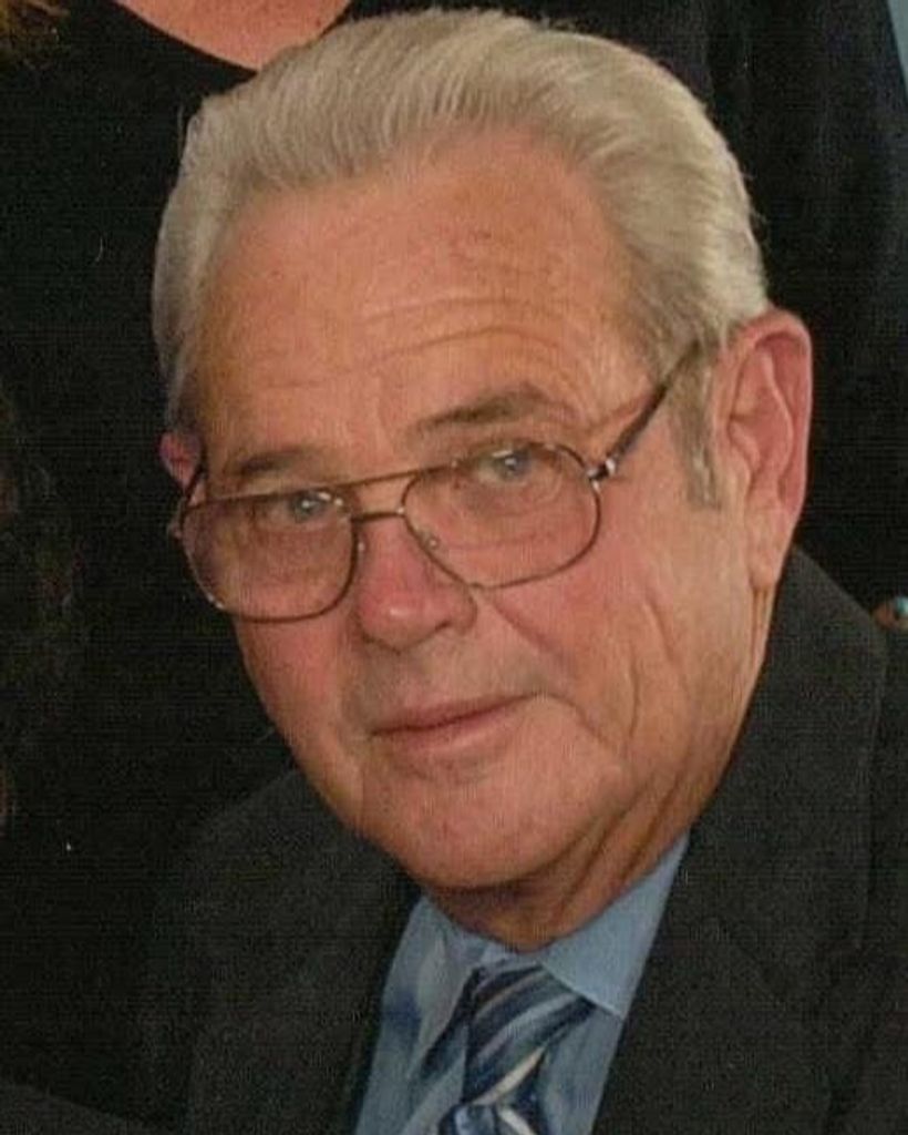 Robert Ross Pate Profile Photo