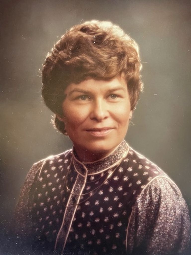 Peggy Wall Profile Photo