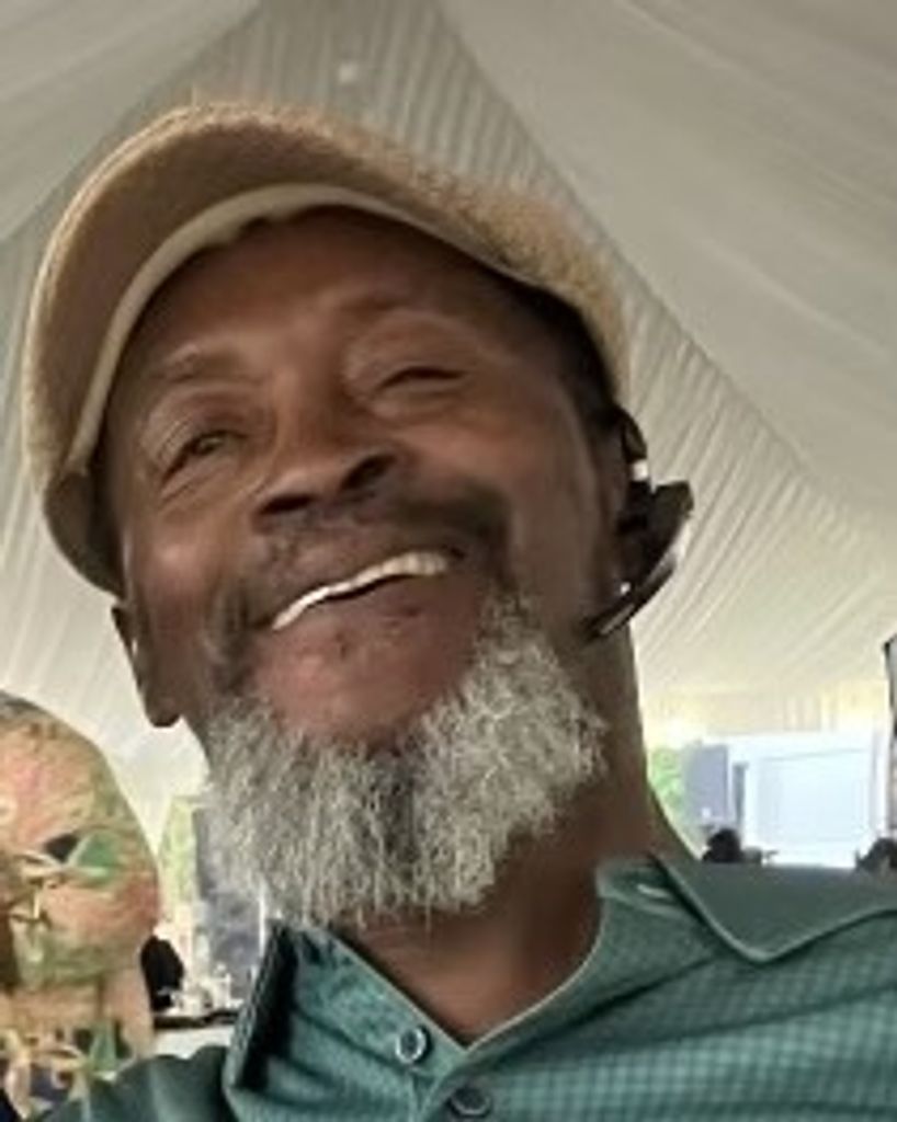 James Mouzon Profile Photo