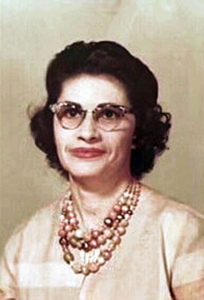 Estelle Marie Paetz Profile Photo