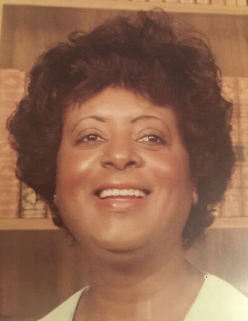 Mrs Susie B Harris Profile Photo