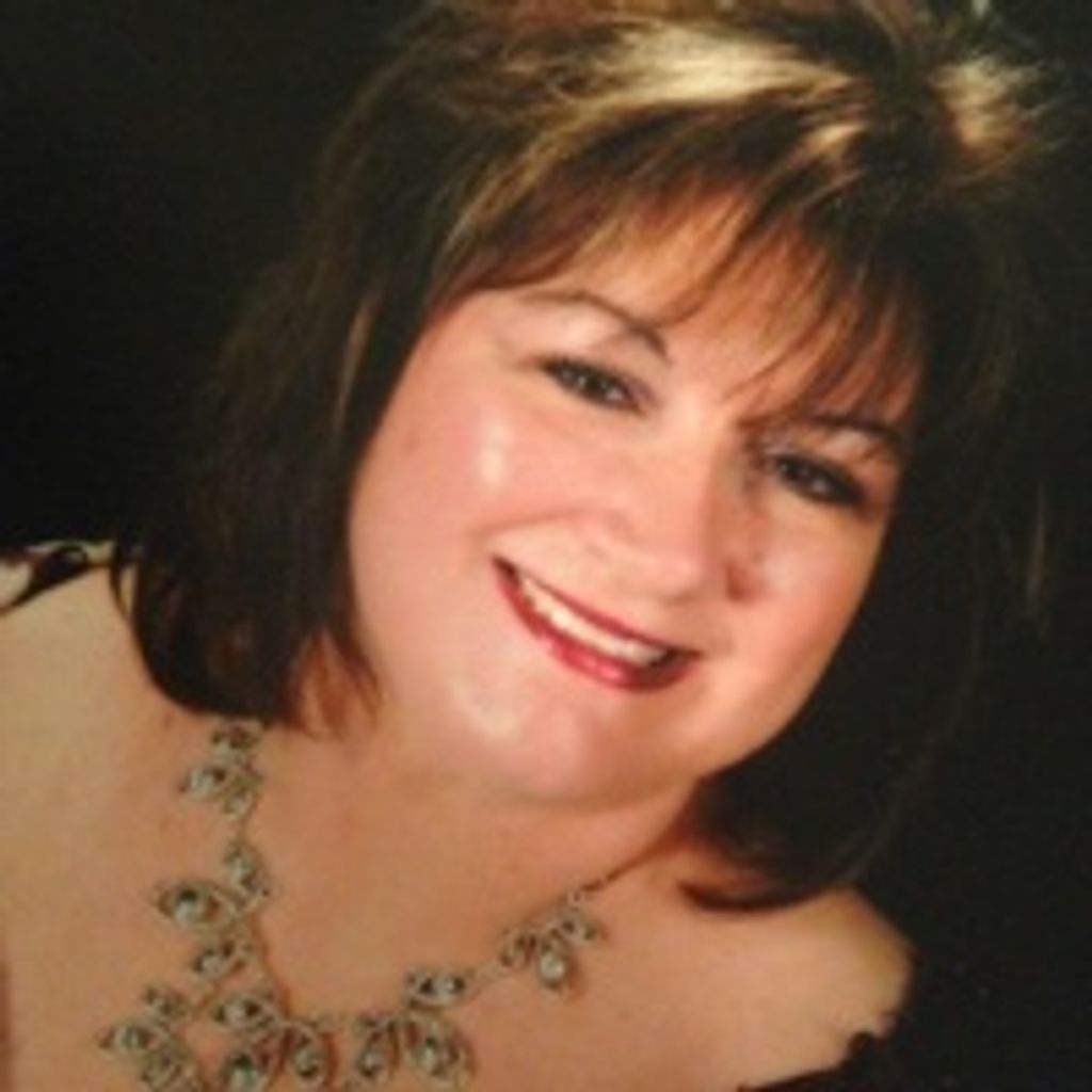 Maxine Graves