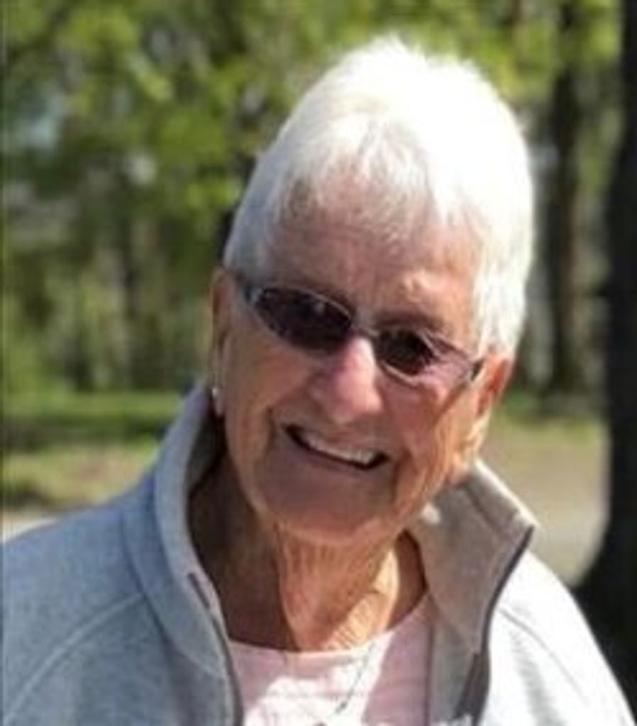 Elizabeth Marie Hatton Profile Photo
