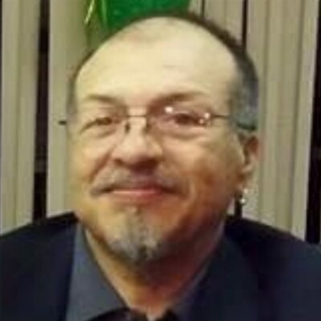 Charles Perales Profile Photo