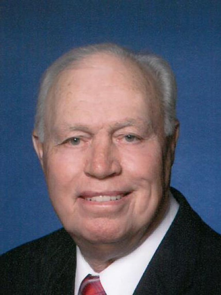 Linwood Earl Davis