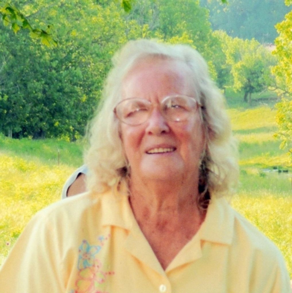 Mouvelene Edwards